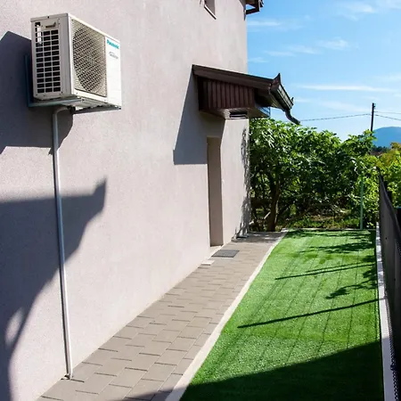 Divna Apartment *